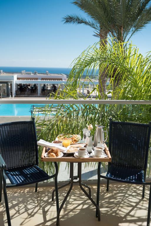 Royal Blue Hotel & Spa Geroskipou المظهر الخارجي الصورة