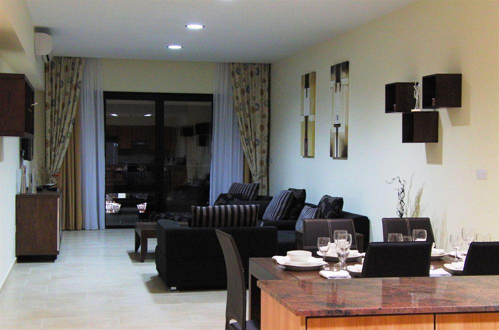 Royal Blue Hotel & Spa Geroskipou المظهر الخارجي الصورة